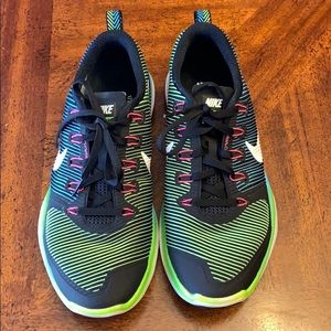 Reposh Nike Free Training Shoes